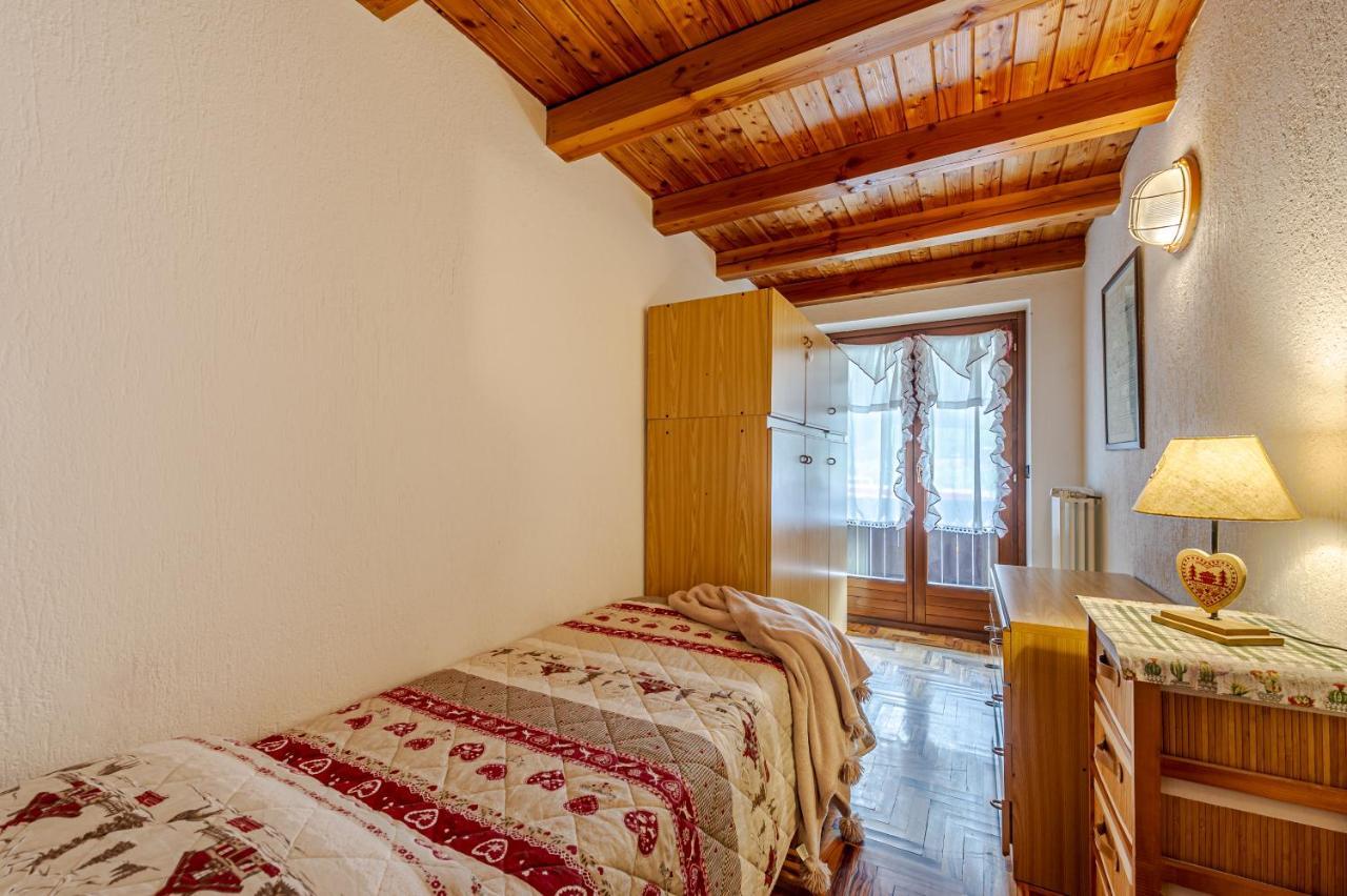 Casa Beatrice - Wifi, Parcheggio E Vista Montagna - Cour 0231 Apartment Courmayeur Luaran gambar