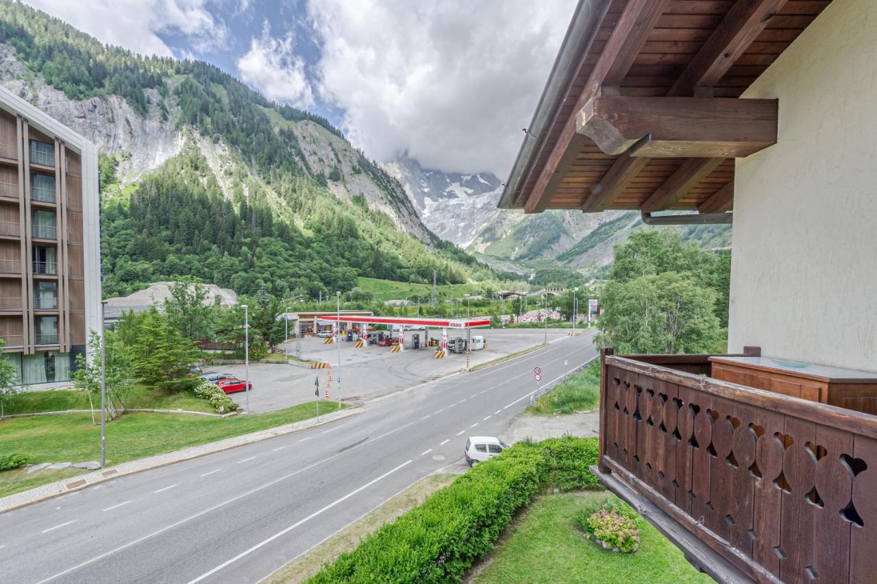 Casa Beatrice - Wifi, Parcheggio E Vista Montagna - Cour 0231 Apartment Courmayeur Luaran gambar