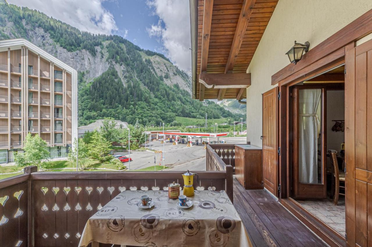 Casa Beatrice - Wifi, Parcheggio E Vista Montagna - Cour 0231 Apartment Courmayeur Luaran gambar